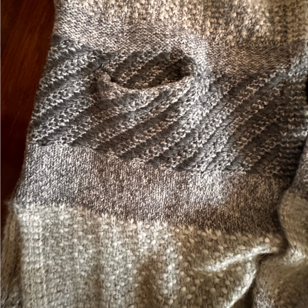FREE🌟 Max Studio Oversized Open-Front Sweater Cardigan Chunky Striped Gray Cream - Picture 4 of 5